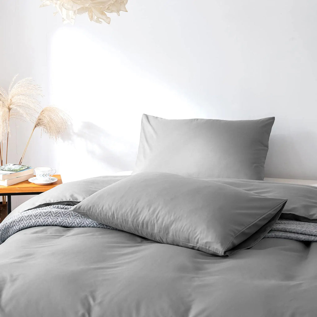 Duvet Cover Set - Soft Microfibre (3-Piece)